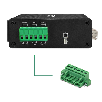 6 Port Rugged Ethernet Switch 100M/1000M Auto-sensing Fibra SFP non gestita 24V