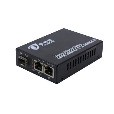 Desktop a fibra ottica 20Km Transimission del commutatore di Ethernet del porto di Mini Size SMF/MMF 2