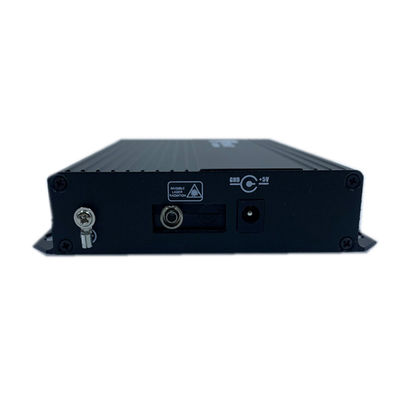 Convertitore video per telecamere di sicurezza BNC Convertitore per fibre multimediali Rack montato FC Port 20KM