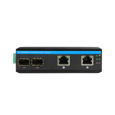 CE 10/100Mbps Industrial Network Switch 2 SFP Port e 2 Ethernet Port non gestito