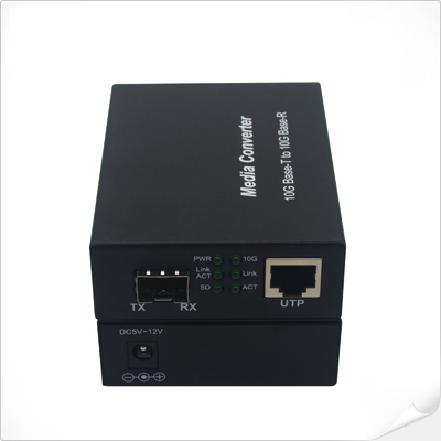 1000M 2.5G 5G 10G RJ45 SFP+ Media Converter 12VDC Velocità di rilevamento automatico Non gestito